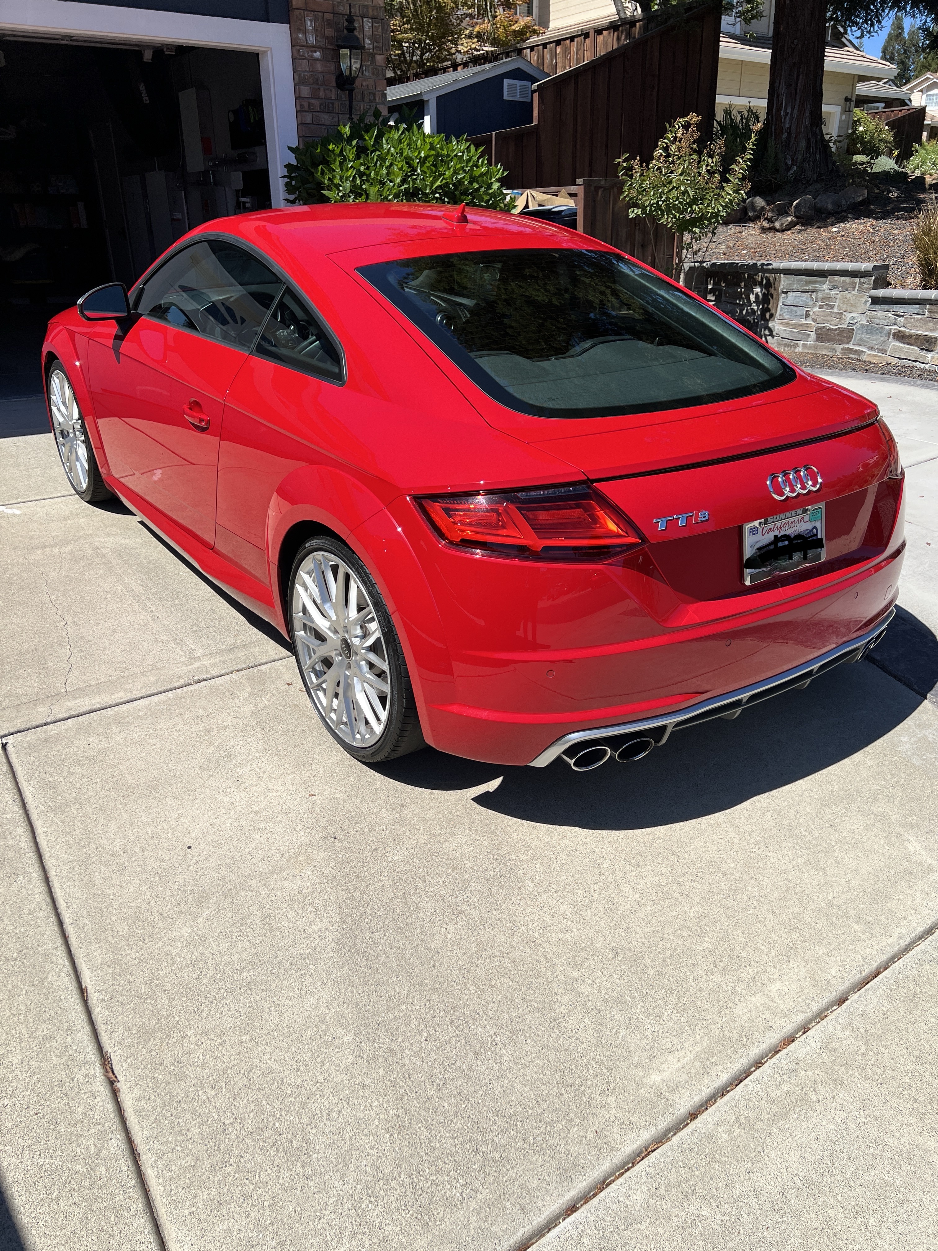Used 2017 Audi TTS 2.0T Coupe w/ Technology Package AWD/4WD image 9