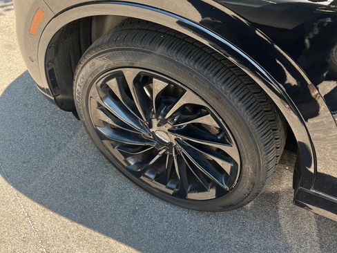 Used 2021 Lincoln Aviator Reserve w/ Equipment Group 210A AWD/4WD image 4