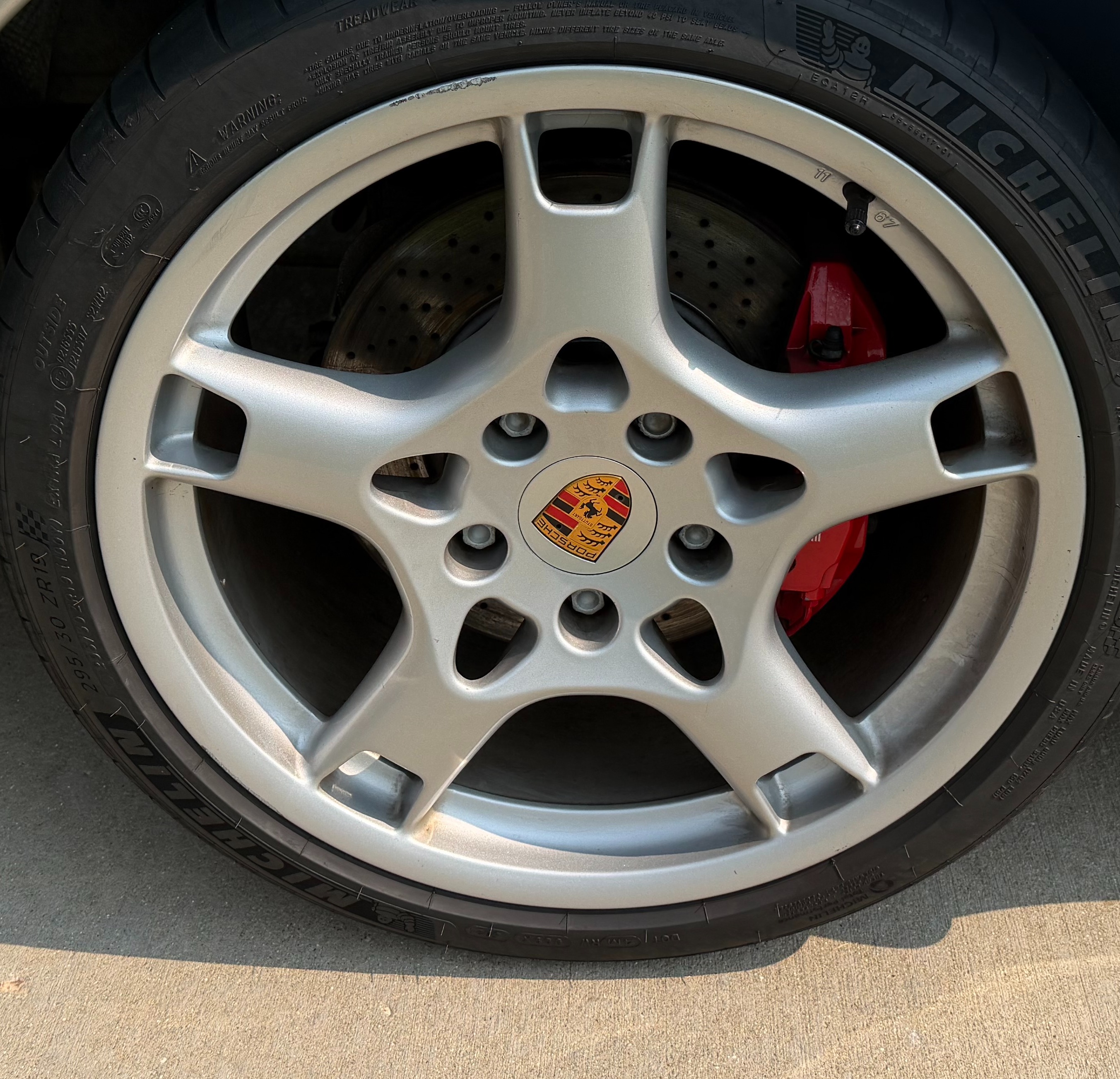 Used 2005 Porsche 911 Carrera S RWD image 14
