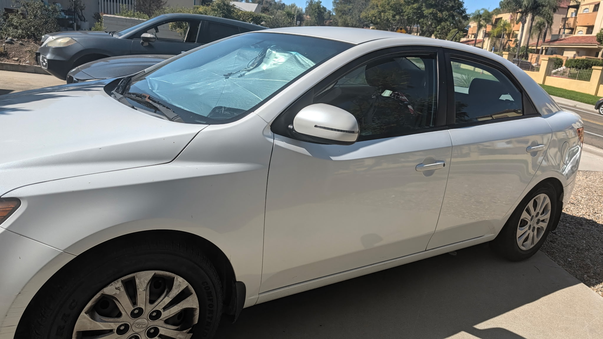 Used 2012 Kia Forte EX w/ Fuel Economy Pkg FWD image 1