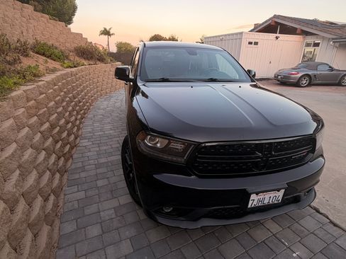 Used 2015 Dodge Durango Limited w/ Blacktop Package RWD image 2