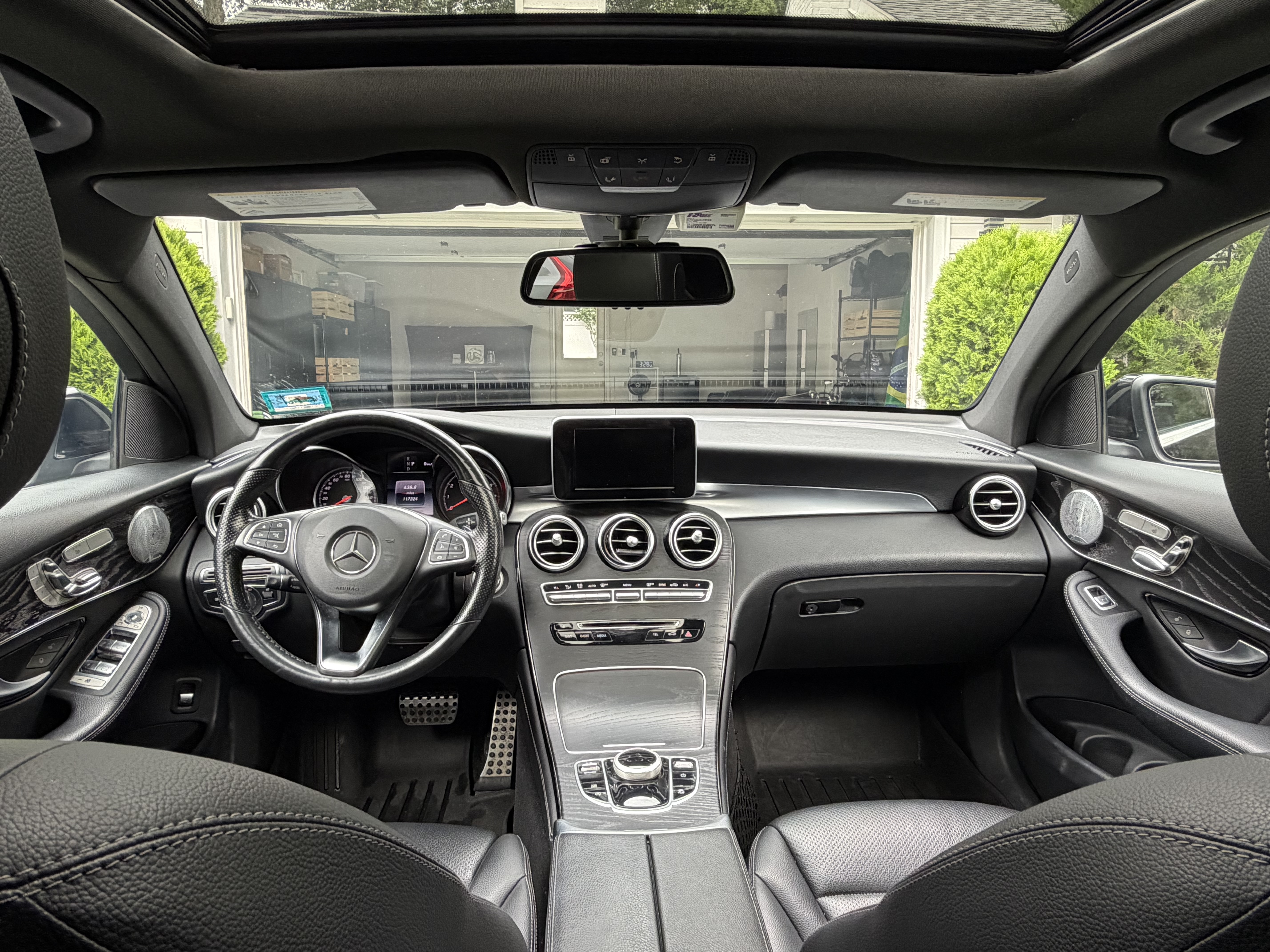 Used 2018 Mercedes-Benz GLC 300 4MATIC Coupe image 10