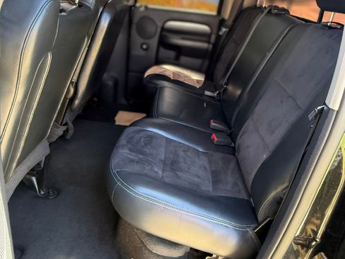 Used 2005 Dodge Ram 1500 Truck 2WD Quad Cab image 17