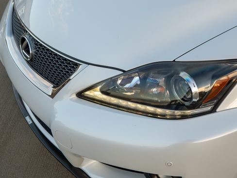 Used 2011 Lexus IS F image 6