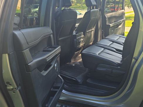 Used 2021 Ford Expedition Max XLT image 9