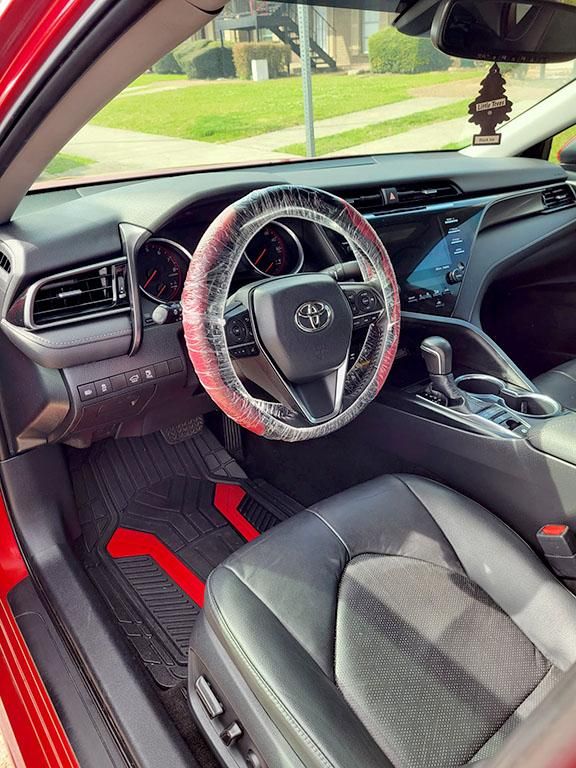 Used 2019 Toyota Camry XSE FWD image 15
