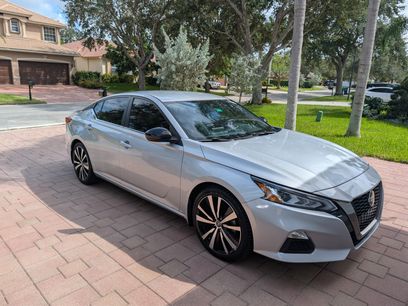 Used 2021 Nissan Altima 2.5 SR