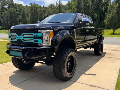 Used 2017 Ford F350 Lariat w/ Lariat Ultimate Package