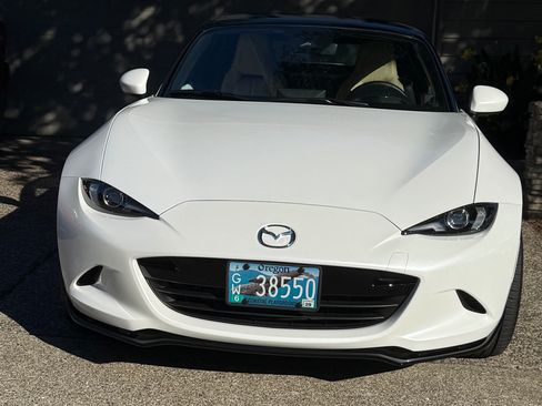 Used 2025 MAZDA MX-5 Miata Grand Touring w/ Appearance Package RWD image 6