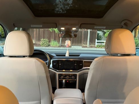 Used 2019 Volkswagen Atlas SEL Premium AWD/4WD image 19