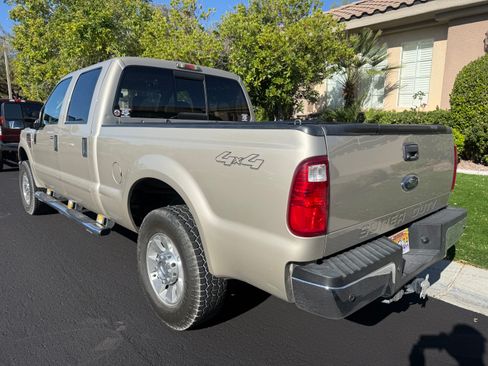 Used 2009 Ford F250 FX4 AWD/4WD image 4