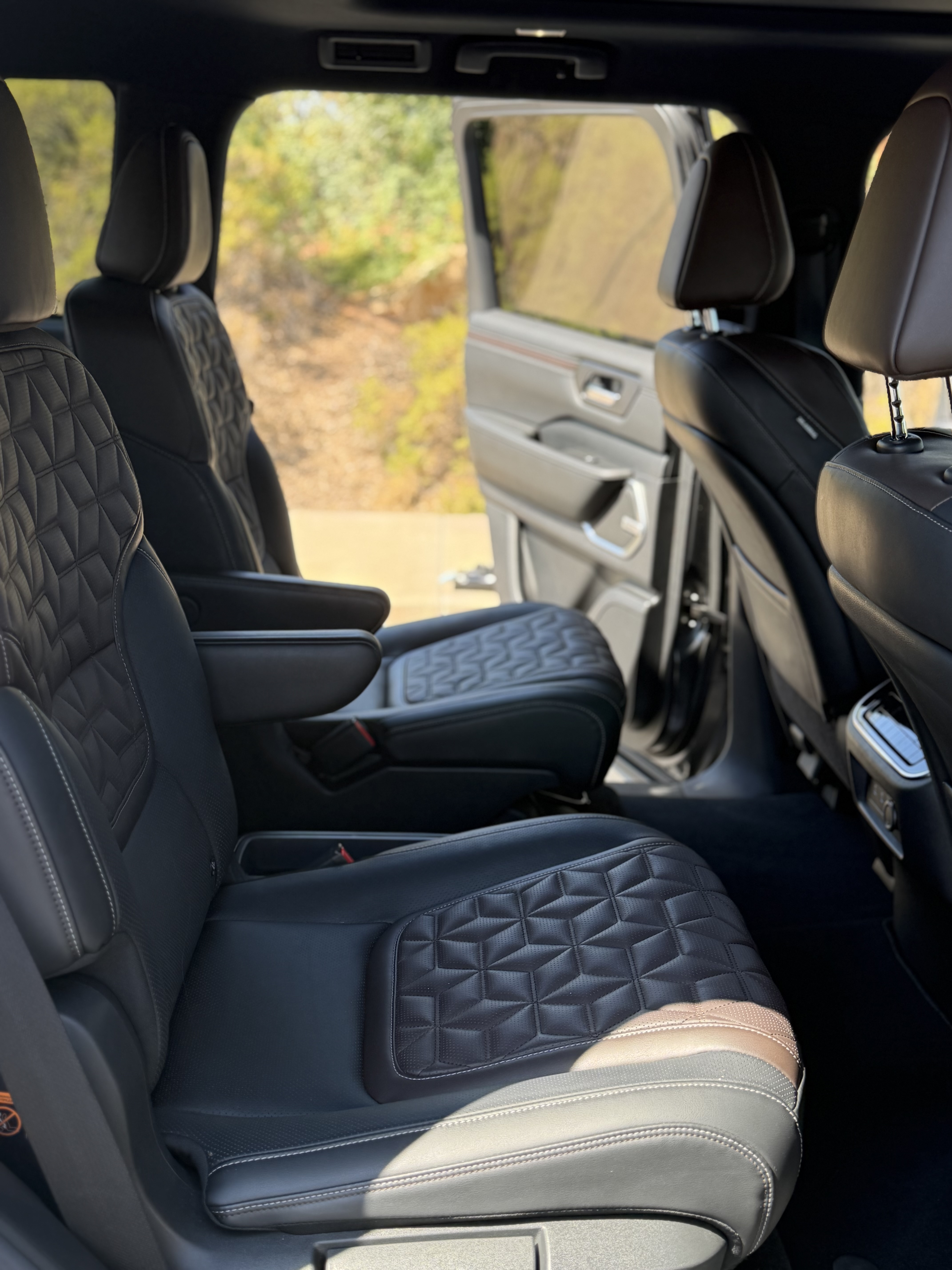 Used 2026 Nissan Armada Platinum Reserve AWD/4WD image 26