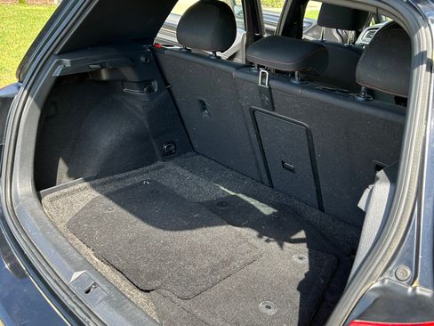 Used 2017 Volkswagen GTI S image 12