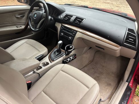 Used 2010 BMW 128i Coupe image 6