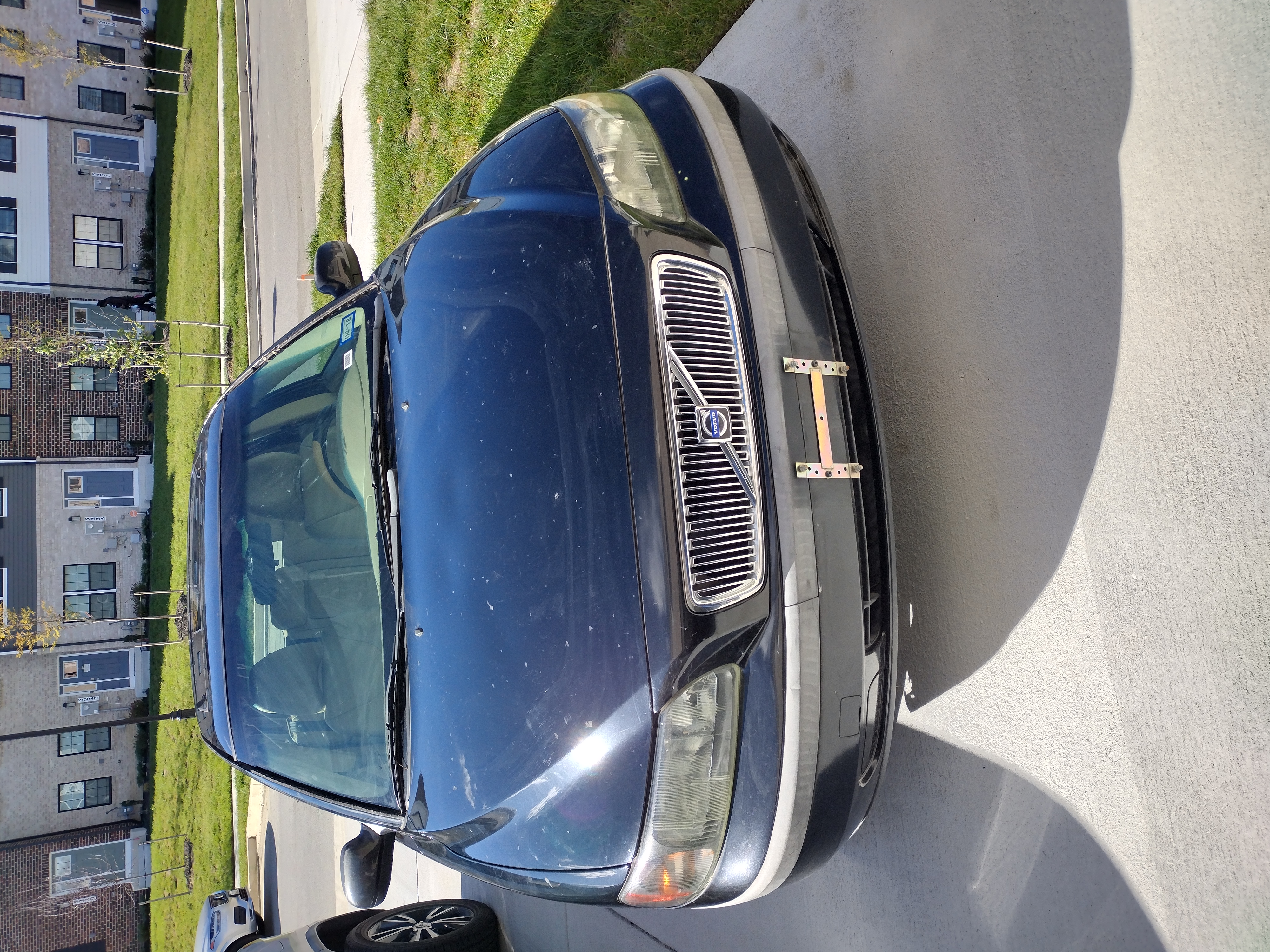Used 2003 Volvo V70 2.4 FWD image 1