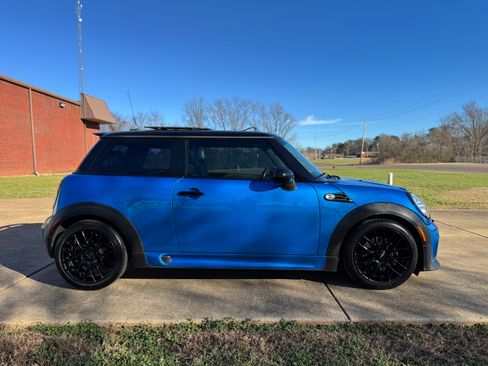 Used 2011 MINI Cooper S image 8