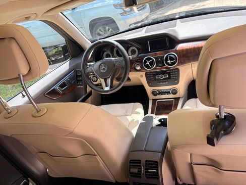 Used 2013 Mercedes-Benz GLK 350 2WD image 11