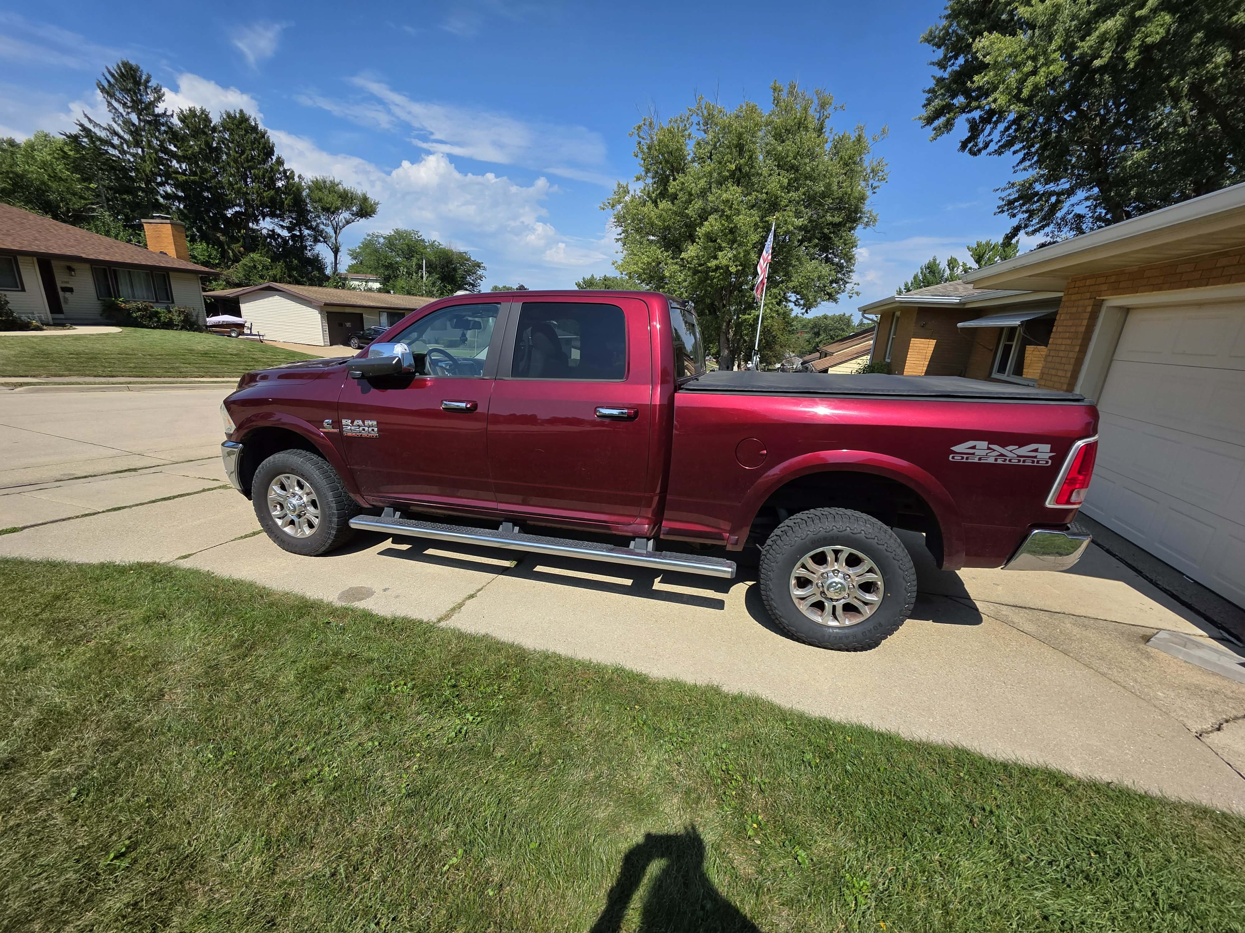 Used 2018 RAM 2500 Laramie w/ Off Road Package AWD/4WD image 12