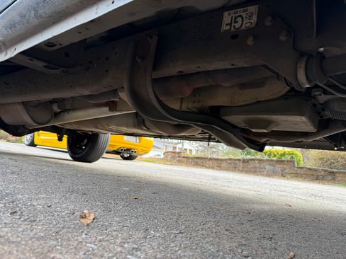 Used 2006 Ford E-350 and Econoline 350 XLT image 13