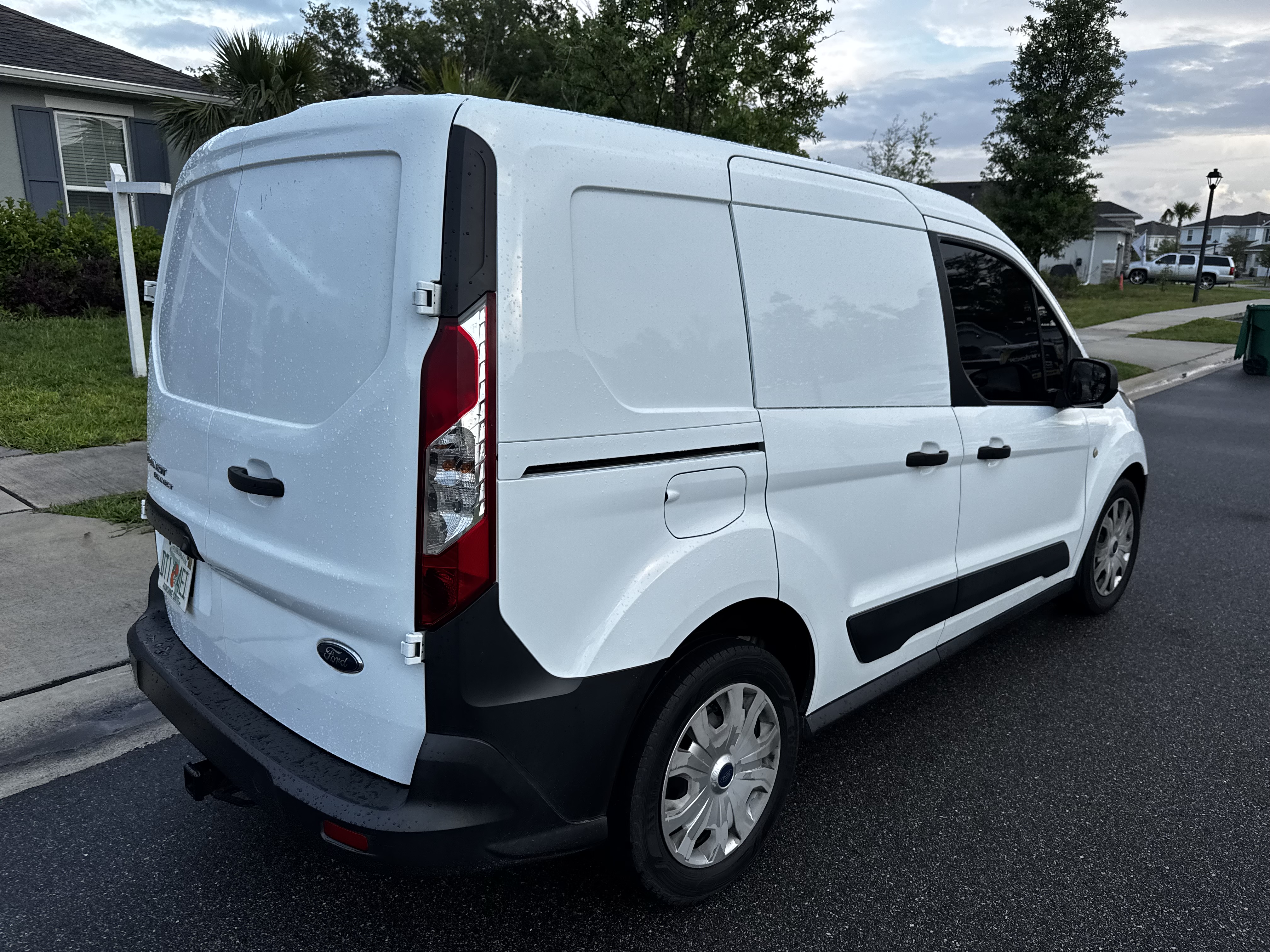 Used 2020 Ford Transit Connect XL FWD image 4