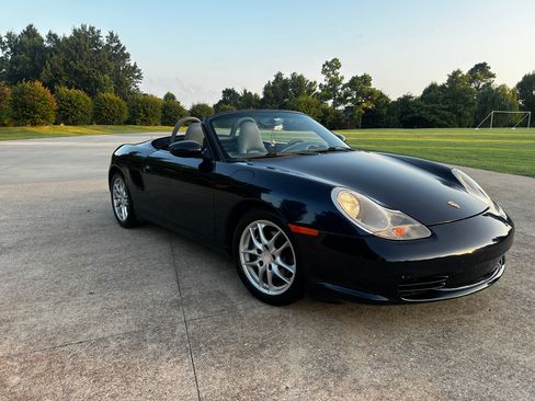 Used 2004 Porsche Boxster RWD image 1