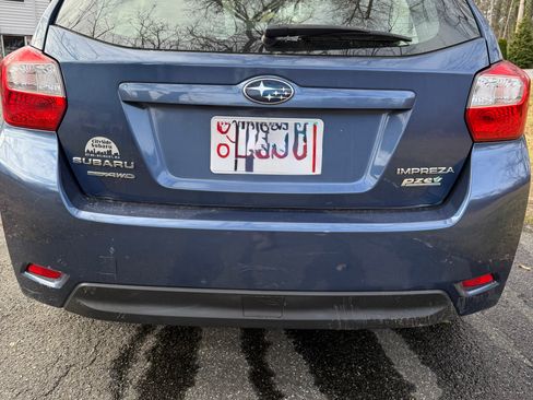 Used 2012 Subaru Impreza 2.0i Premium w/ All-Weather Pkg image 4