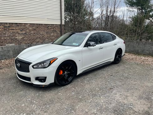 Used 2015 INFINITI Q70 L 5.6 image 8