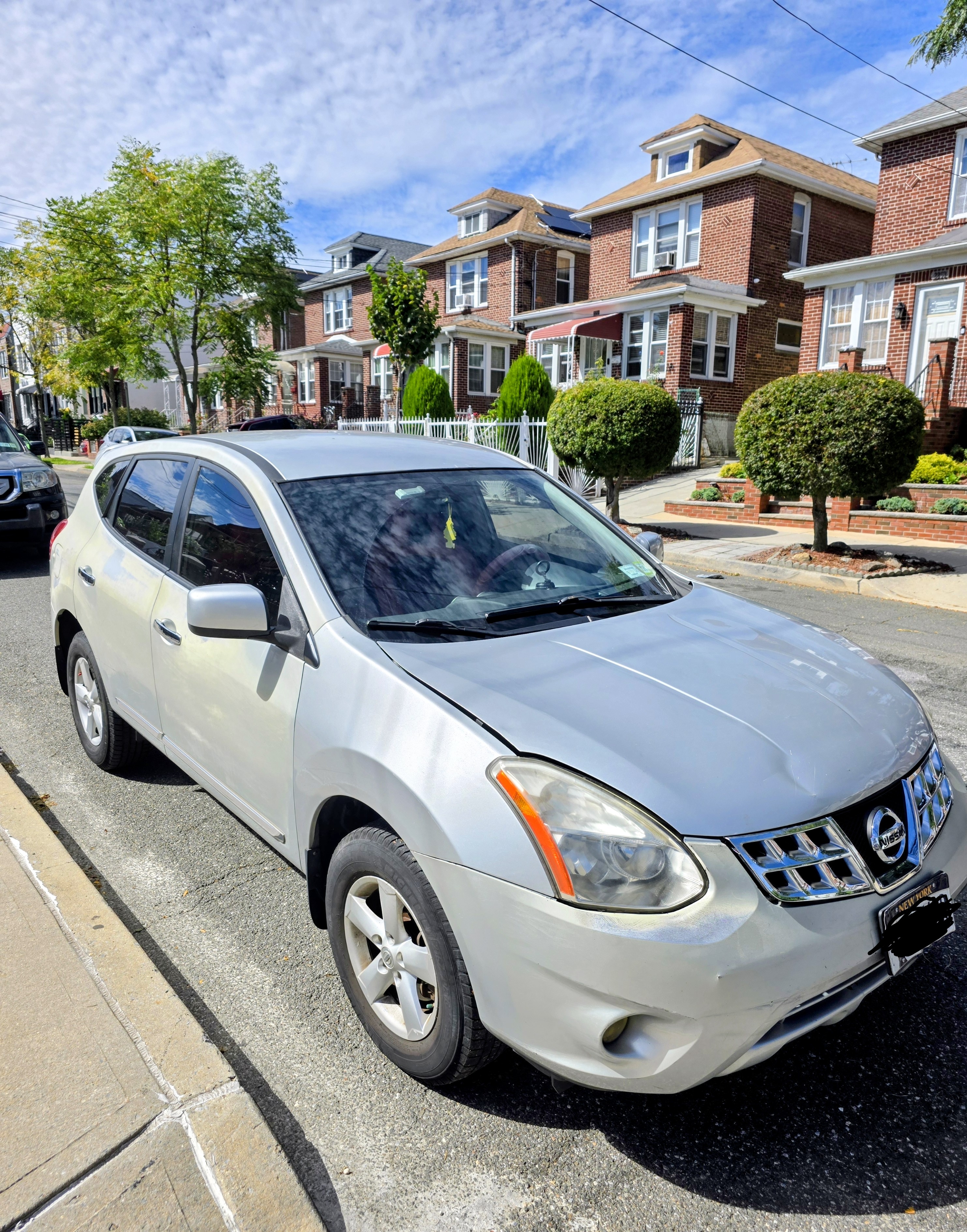 Used 2013 Nissan Rogue S w/ Special Edition Pkg AWD/4WD image 4