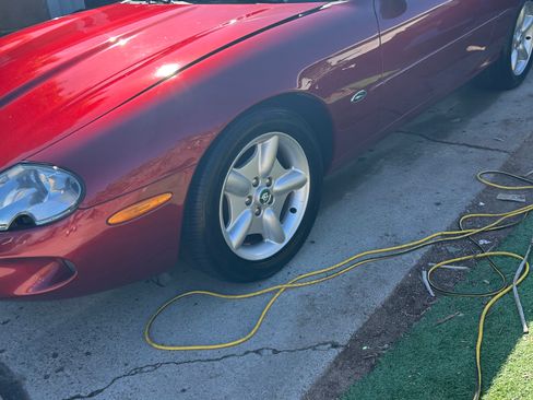 Used 1997 Jaguar XK8 Convertible image 7