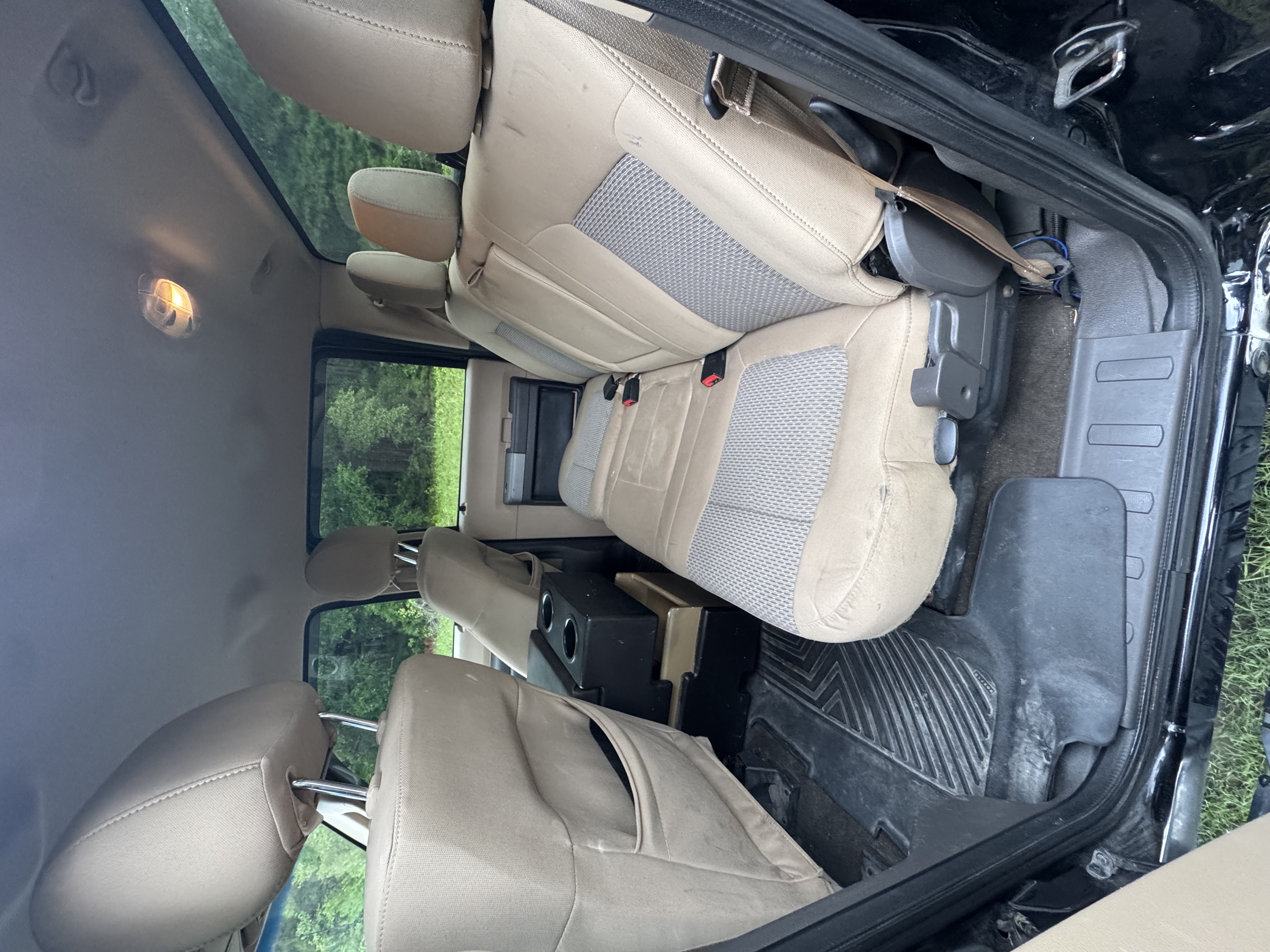 Used 2016 Ford F250 XLT w/ XLT Interior Package AWD/4WD image 9