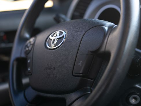 Used 2012 Toyota Tundra SR5 image 14