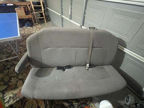 Used 2014 Ford E-350 and Econoline 350 XLT image 6