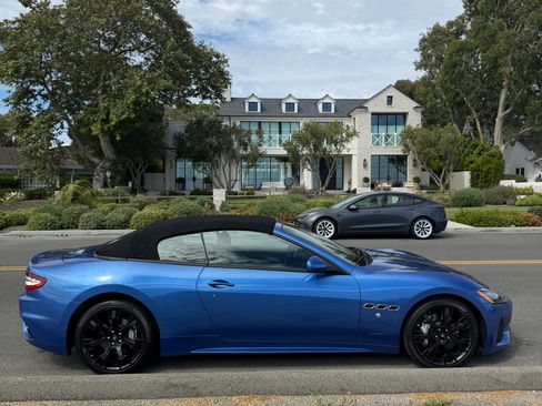 Used 2018 Maserati GranTurismo Sport RWD image 4