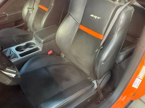 Used 2012 Dodge Challenger SRT8 w/ Premium Sound Group RWD image 6