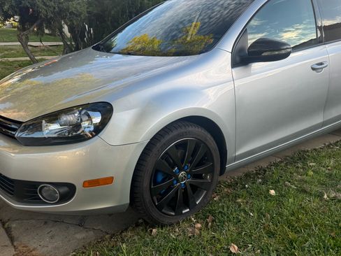 Used 2012 Volkswagen Golf TDI image 4