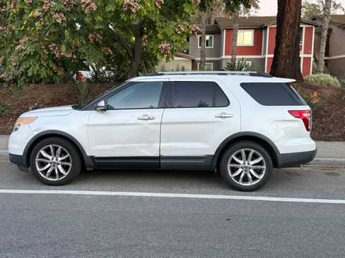 Used 2011 Ford Explorer Limited w/ 301A Rapid Spec Order Code image 1