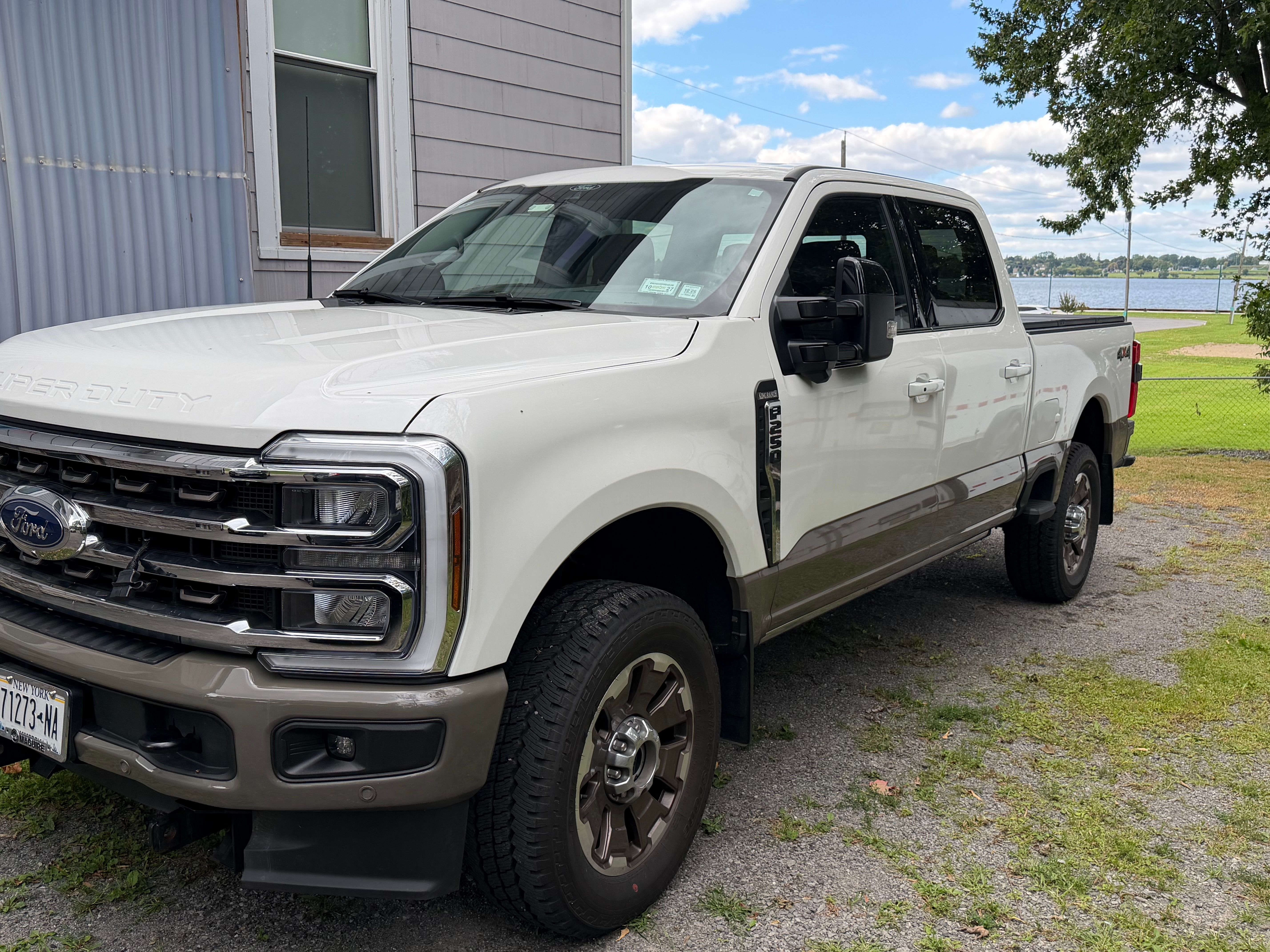 Used 2026 Ford F250 King Ranch w/ Snow Plow Prep Package AWD/4WD image 1