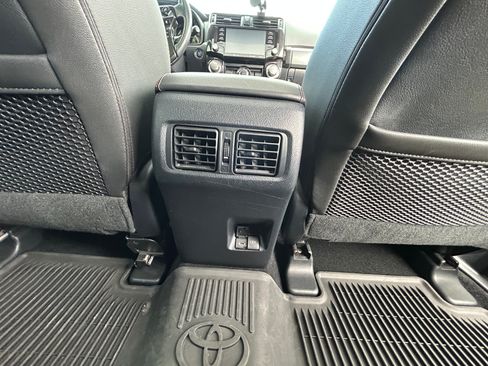Used 2024 Toyota 4Runner TRD Off-Road Premium w/ Off Road Premium Plus Package AWD/4WD image 16