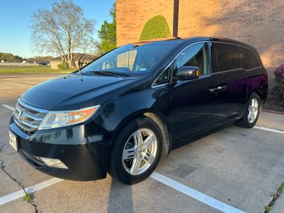 Used 2011 Honda Odyssey Touring