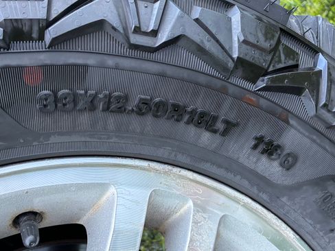 Used 2010 Ford F150 Lariat image 8