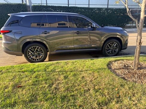 Used 2025 Lexus TX 350 350 Premium Sport Utility 4D w/ Technology Package image 9