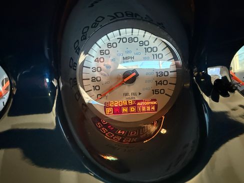 Used 2001 Chrysler Prowler image 12