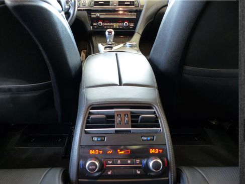 Used 2016 BMW M6 Gran Coupe image 21