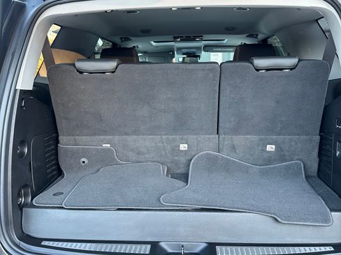 Used 2020 GMC Yukon SLT w/ Open Road Package image 5