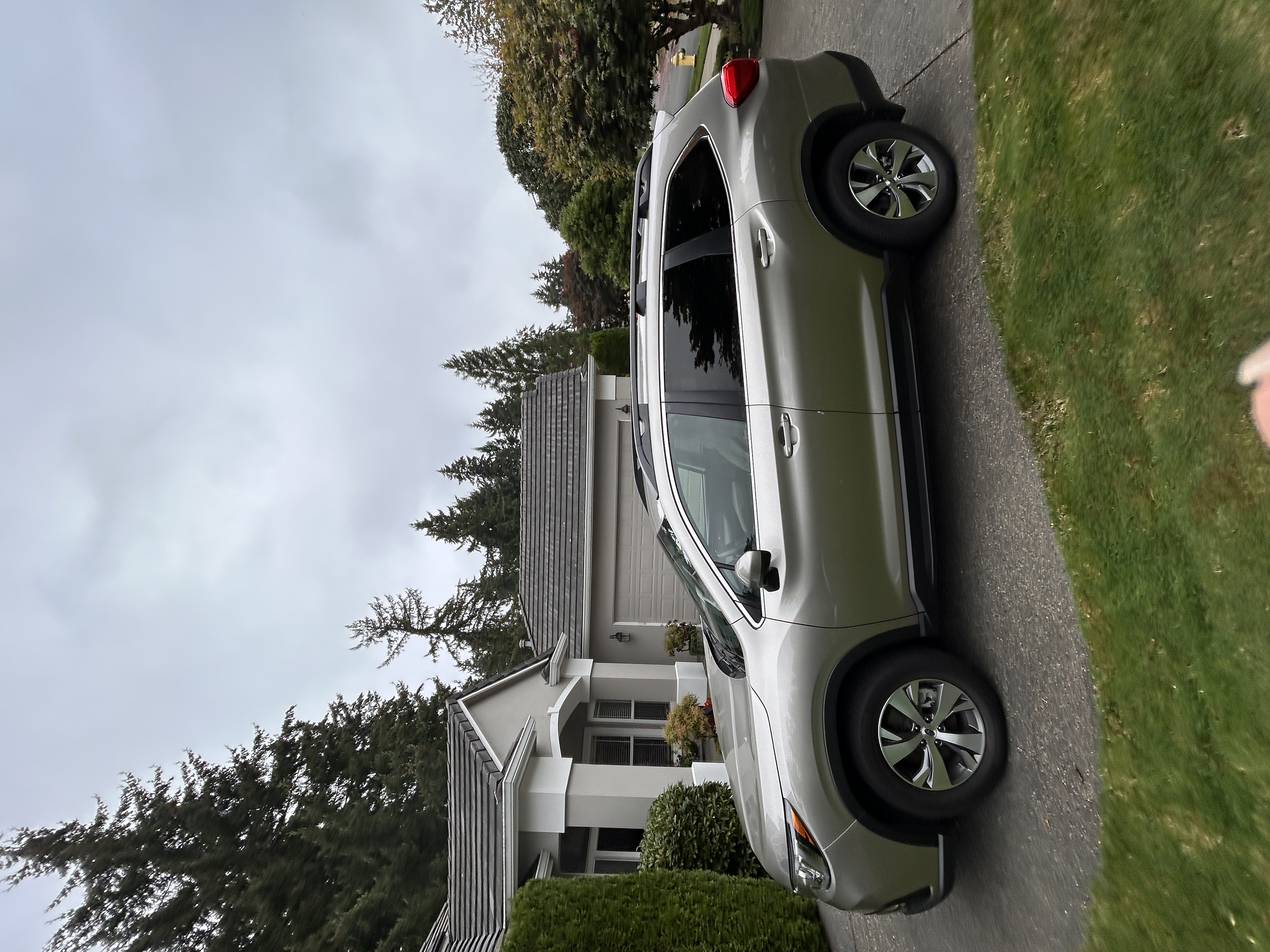 Used 2019 Subaru Ascent Premium w/ Popular Package #2A AWD/4WD image 4