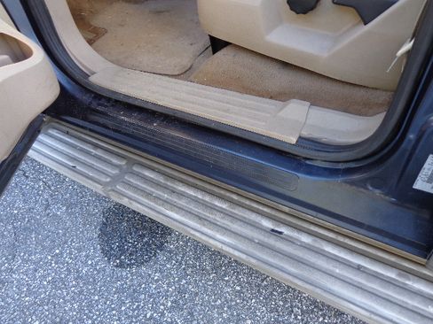 Used 2004 Ford Expedition Eddie Bauer image 15