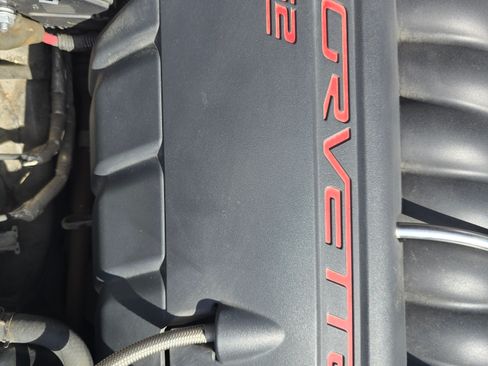 Used 2006 Chevrolet Corvette Convertible w/ Preferred Equipment Group RWD image 9