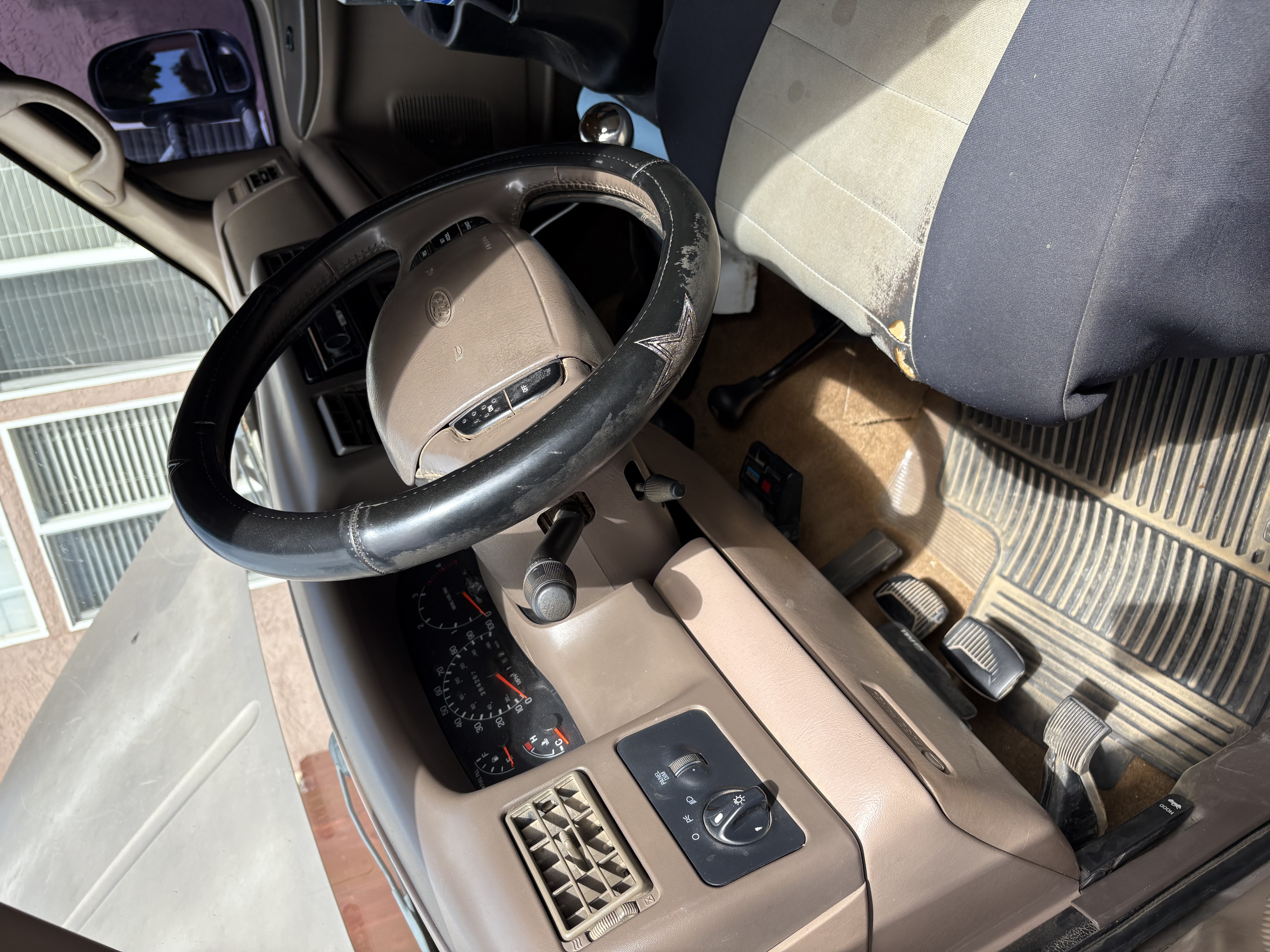 Used 1999 Ford F250 4x4 Crew Cab Super Duty image 11