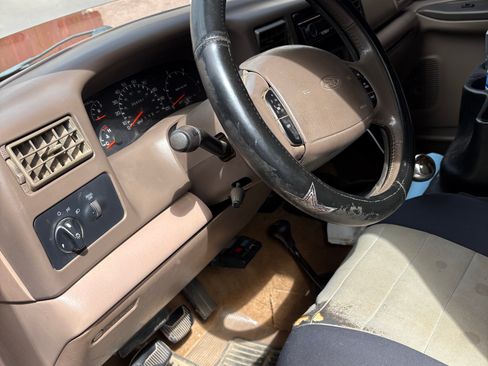 Used 1999 Ford F250 4x4 Crew Cab Super Duty image 11
