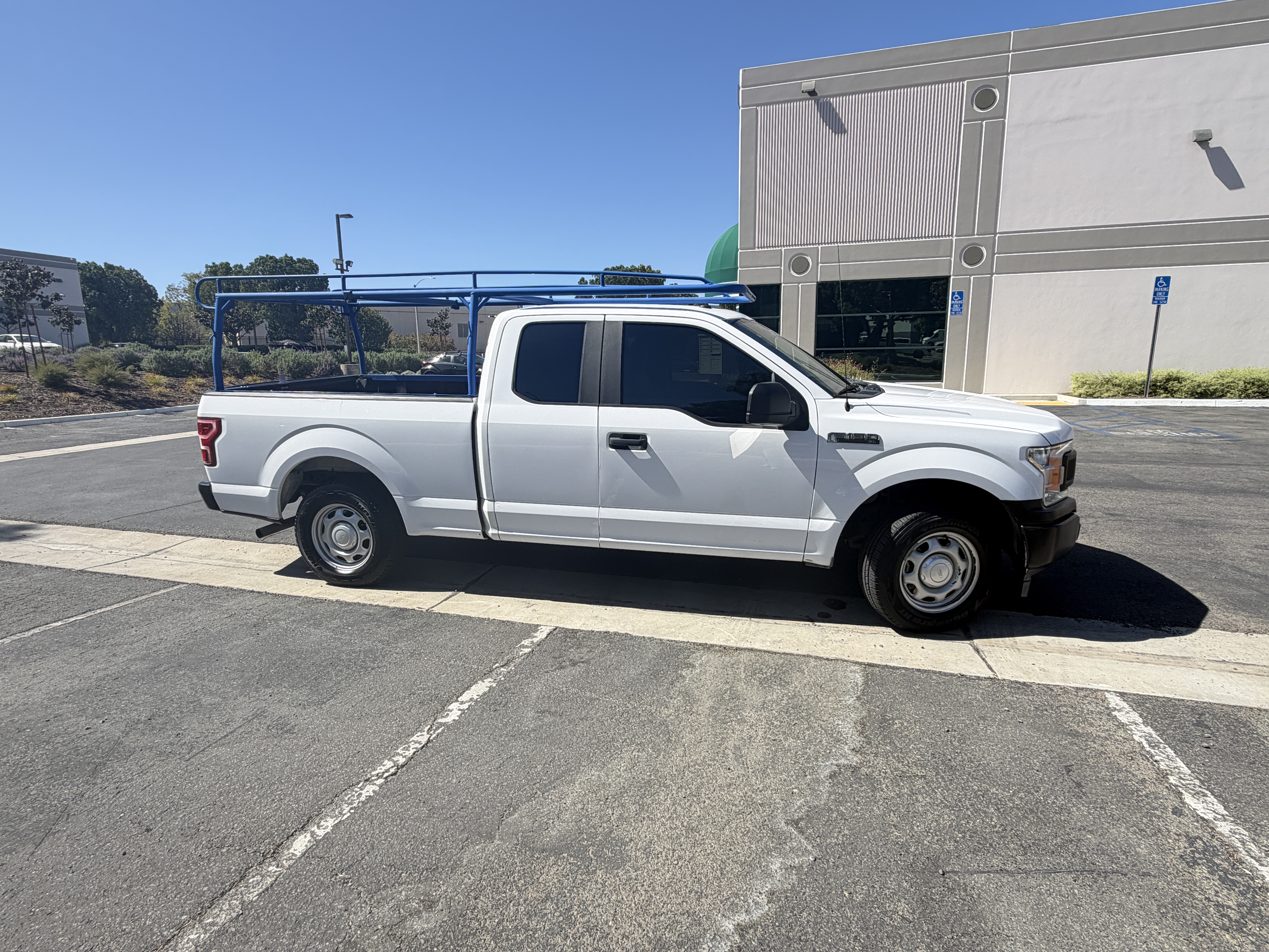 Used 2019 Ford F150 XL w/ Equipment Group 101A Mid RWD image 1